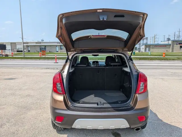 2016 Buick Encore Sport Touring|NO ACCIDENTS|CMD START in Cars & Trucks in Winnipeg - Image 16