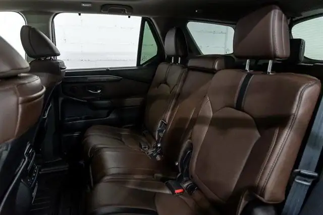 2023 Honda Pilot Touring AWD | Premium | Accès Confort in Cars & Trucks in City of Montréal - Image 14