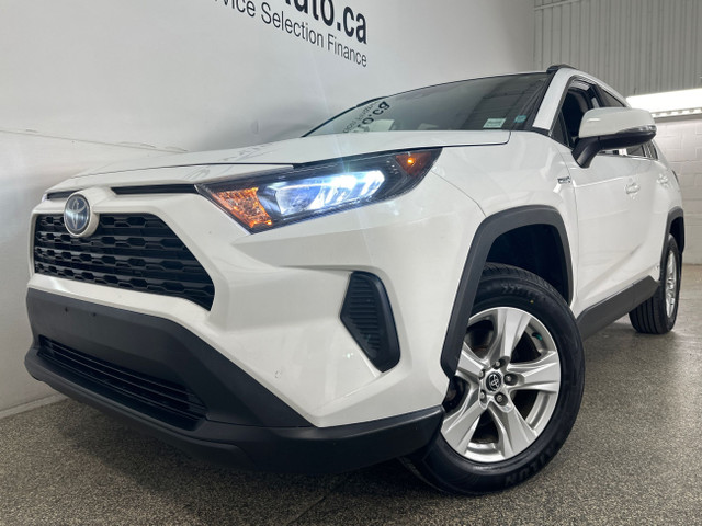 2019 Toyota RAV4 Hybrid LE TOYOTA RELIABILITY/HYBRID/AWD! in Cars & Trucks in Belleville - Image 4