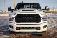 This Ram 3500 has a dependable Intercooled Turbo Diesel I-6 6.7 L/408 engine powering this Automatic... (image 5)