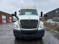 Ryder Stock ID: 279067 Transmission Type/Speed: MANUAL 10 Engine: DIESEL X15 GHG'17 450/1800 Horse P... (image 1)