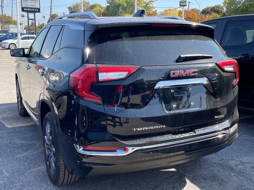 2023 GMC Terrain Denali