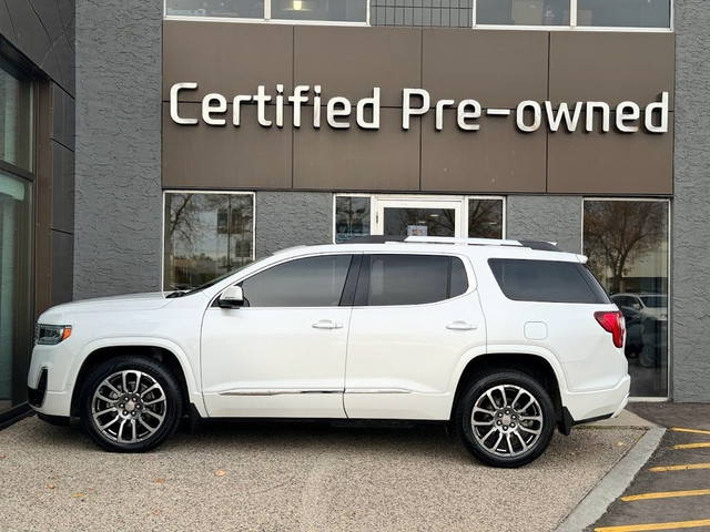  2020 GMC Acadia DENALI w/ AWD / NAVI / PANO ROOF in Cars & Trucks in Calgary