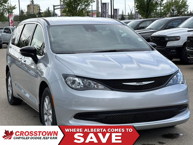 2024 Chrysler Grand Caravan SXT | Heated Seats | Apple CarPlay in Cars & Trucks in Edmonton