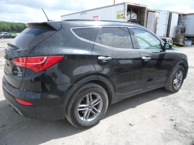 2015 Hyundai Santa Fe Sport 2.0L TURBO AUTOMATIC AWD in Cars & Trucks in Laval / North Shore - Image 4
