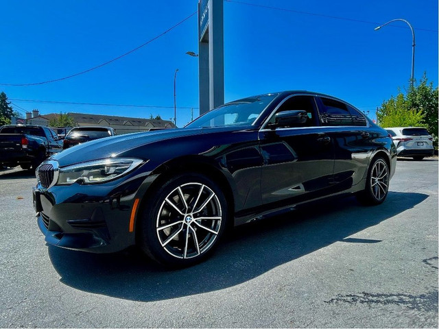 2020 BMW 3 Series 330i xDrive PWR HEAT LEATHR NAVI CAMERA in Cars & Trucks in Delta/Surrey/Langley - Image 3