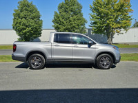 2017 HONDA RIDGELINE SPORT 3.5L V6 4X4 Financement Bancaire 1e 2e 3e chance Disponible —- FINANCEMEN... (image 6)