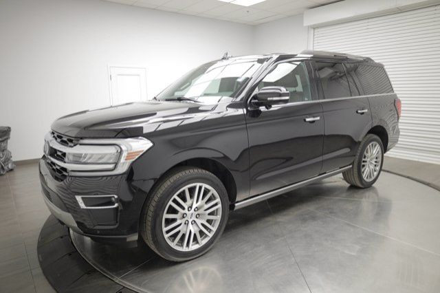 2023 Ford Expedition Limited in Cars & Trucks in Calgary - Image 3