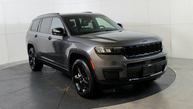 2022 Jeep Grand Cherokee L Altitude in Cars & Trucks in Winnipeg
