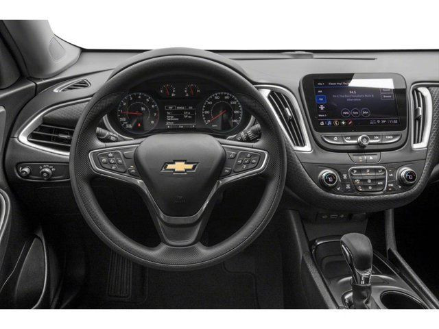  2024 Chevrolet Malibu LT in Cars & Trucks in Shawinigan - Image 4