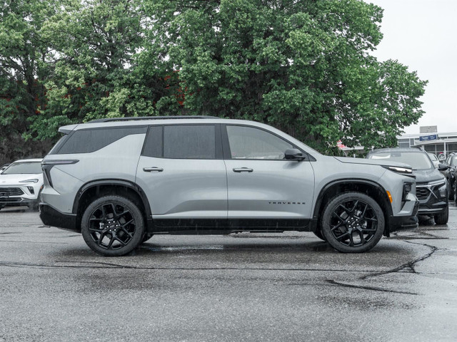 2025 Chevrolet Traverse RS AWD- 22 Inch Wheels | HD Surround Vis in Cars & Trucks in Markham / York Region - Image 3