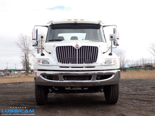 2016 International 4300 in Heavy Trucks in Longueuil / South Shore - Image 2