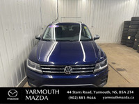 Panoramic Sunroof, Navigation System, Heated Seats, Air Conditioning, Apple Android Car Play, Backup... (image 4)