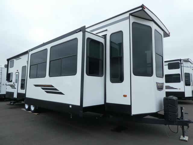  2023 Forest River Grand Lodge Park Model, 42FLDL in RVs & Motorhomes in Moncton