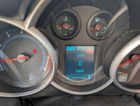 The 2013 Chevrolet Cruze ECO offers a smart balance between fuel efficiency and everyday driving com... (image 6)