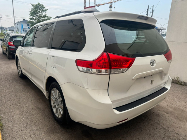 2012 Toyota Sienna LE AWD AUTOMATIQUE FULL AC MAGS in Cars & Trucks in Laval / North Shore - Image 4