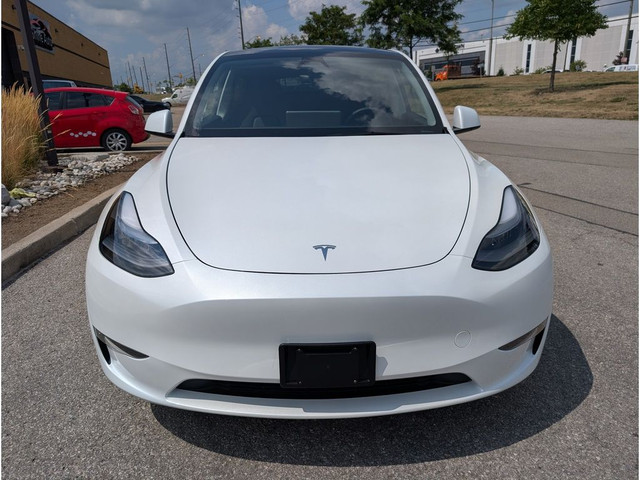 2024 Tesla Model Y RWD,1 OWNER,CERTIFIED,HARDWARE 4,AUTOPILOT in Cars & Trucks in Mississauga / Peel Region - Image 2