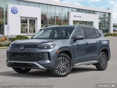 This Volkswagen Tiguan boasts a Intercooled Turbo Regular Unleaded I-4 2.0 L/121 engine powering thi...