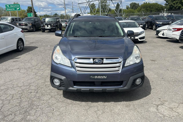 2014 Subaru Outback 2.5I LIMITED in Cars & Trucks in Ottawa