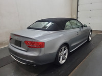 2010 AUDI S5 COUPE CARFAX VERIFIED, CLEAN TITLE ONLY 96,278KM! AUTOMATIC TRANSMISSION SILVER EXTERIO... (image 1)