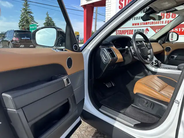 2020 Land Rover Range Rover Sport V8 Supercharged HSE Dynamic 5. in Cars & Trucks in Calgary - Image 11
