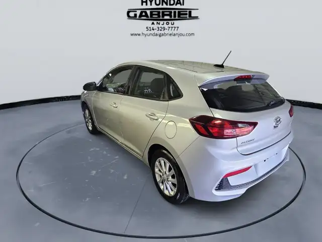 2019 Hyundai Accent PREFRRED / SE 5-Door dans Autos et camions dans Ville de Montréal - Image 7