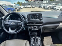 KBB.com 10 Best SUVs Under $30,000. This Hyundai Kona boasts a Regular Unleaded I-4 2.0 L/122 engine... (image 9)