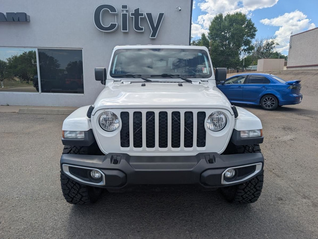 2020 Jeep Gladiator Sport S 4x4 for sale in Cars & Trucks in Medicine Hat - Image 2