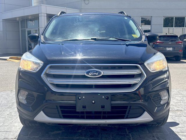 2018 Ford Escape SE | No Accidents | 2 Sets of Tires | Premium in Cars & Trucks in Calgary - Image 2