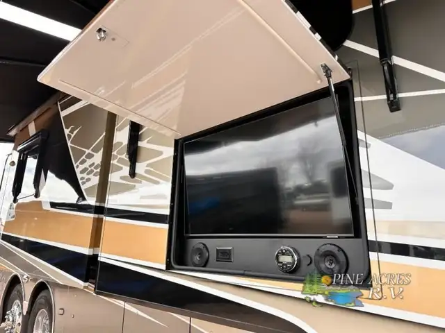 2023 Entegra Coach Cornerstone 45B 605 h.p. 26K Miles in RVs & Motorhomes in Moncton - Image 15