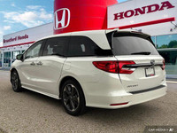 The 2022 Honda Odyssey Touring offers unparalleled versatility and family-friendly features. With on... (image 3)