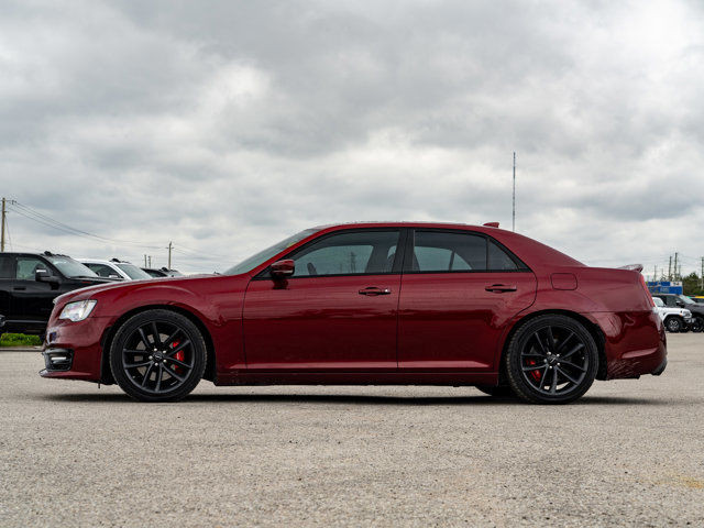 2023 Chrysler 300 300C in Cars & Trucks in Barrie - Image 4