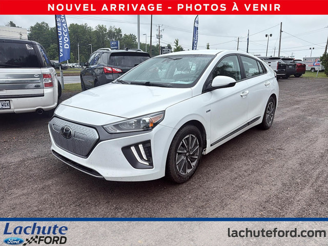 Hyundai IONIQ Electric Preferred Hatchback 2020 à vendre in Cars & Trucks in Laurentides