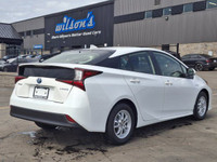 Look at this certified 2019 Toyota Prius Hybrid | Heated Seats | Reverse Camera | Safety Sense | Pus... (image 5)
