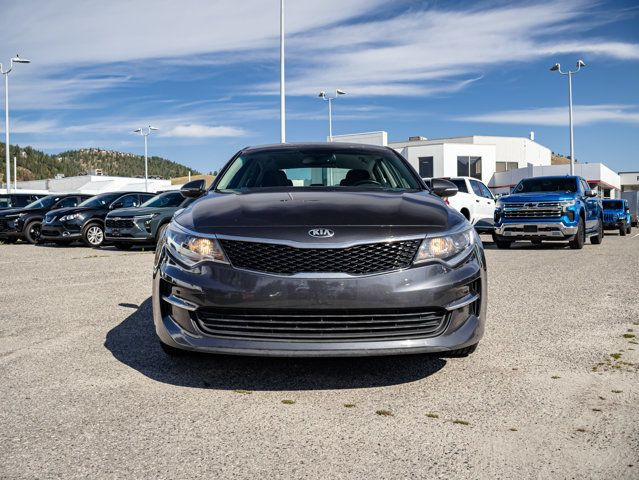 2017 Kia Optima LX in Cars & Trucks in Kelowna - Image 3