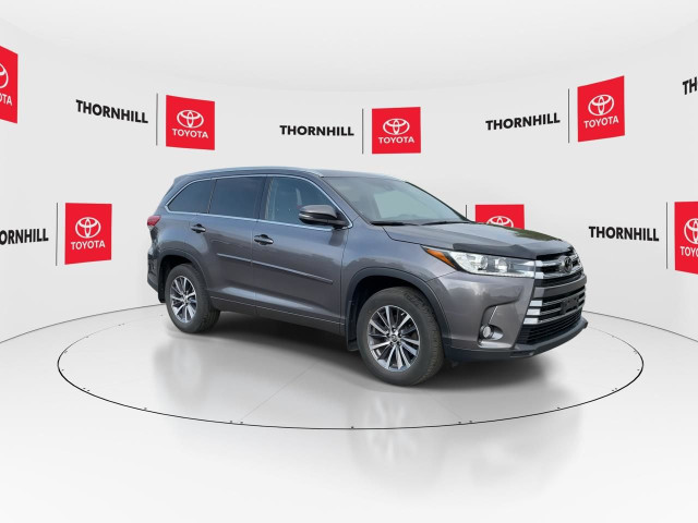 2018 Toyota Highlander XLE NO ACCIDENT,1OWNER,SAFETY CERTIFIED in Cars & Trucks in City of Toronto - Image 3