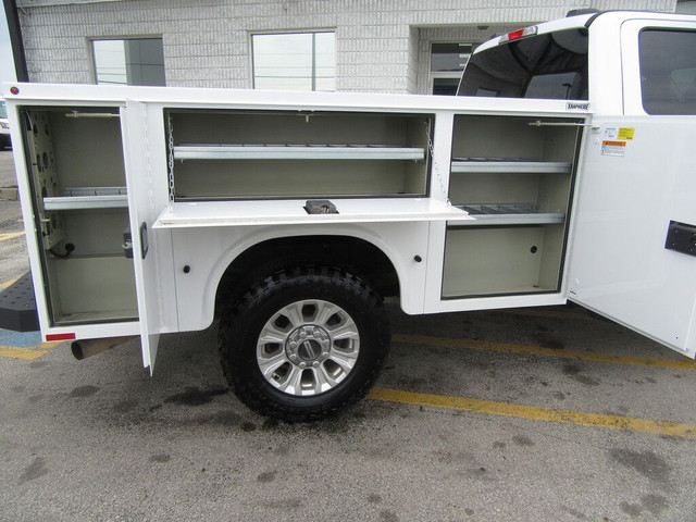 2021 Ford F-350 GAS 4X4 CREW NEW SERVICE UTILITY BODY in Cars & Trucks in Oakville / Halton Region - Image 4