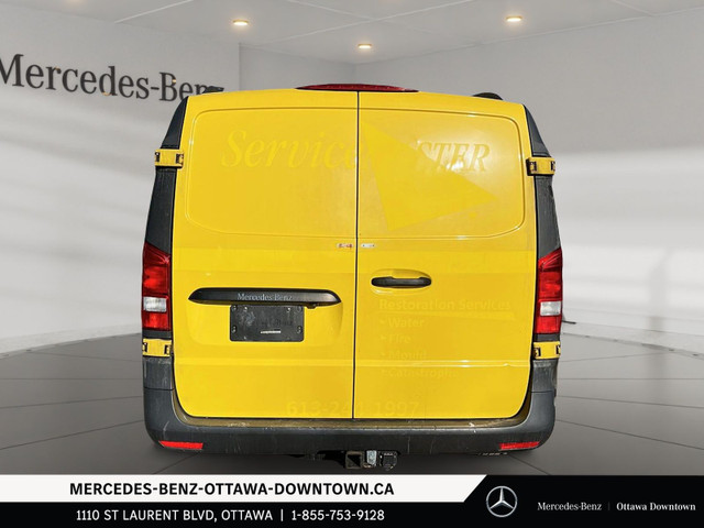 2017 Mercedes-Benz Metris Cargo Van Metris Cargo Rare low mileag in Cars & Trucks in Ottawa - Image 3