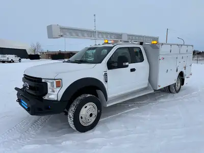 2020 Ford F550 Extended Cab 4x4 Utility Service Truck + 7.3L V10 Gas Engine + 4x4 W/ AutoMatic Trans...