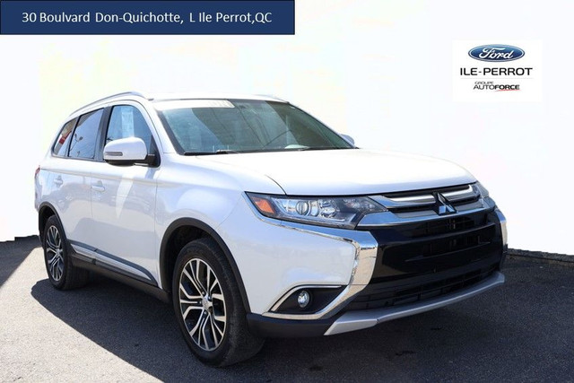2016 Mitsubishi Outlander ES AWD // CUIR // TOIT OUVRANT CAMERA  in Cars & Trucks in City of Montréal