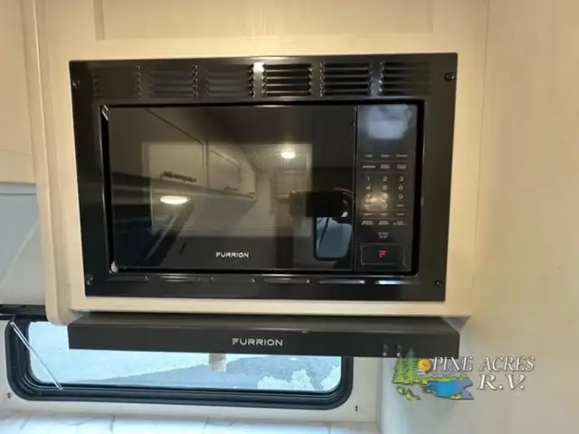 2025 Dutchmen RV Astoria 2913FK in Travel Trailers & Campers in Truro - Image 13