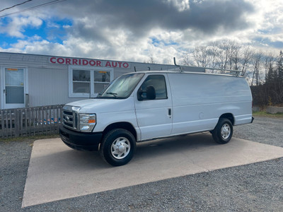 2013 Ford Econoline Cargo Van LONG