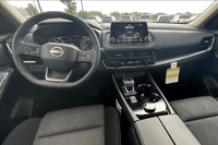 Primatex Leather Seats, Hd Intelligent 360 Monitor, 19 Inch Alloy Wheels, Rear Heateed Seats, Leathe... (image 4)