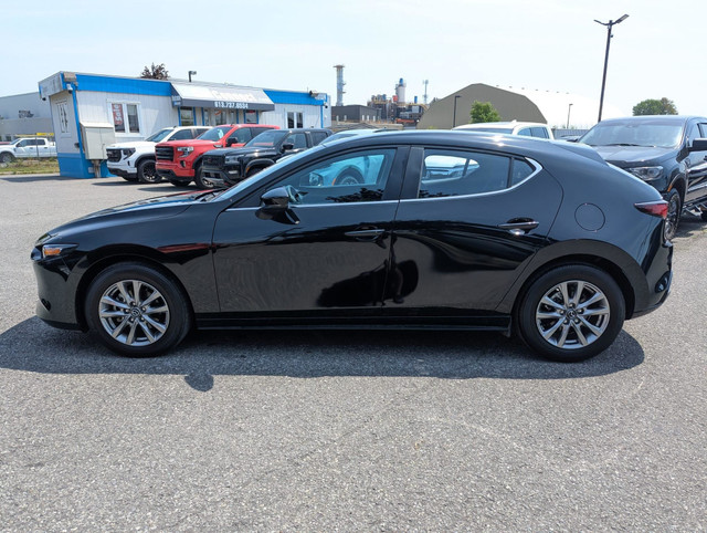 2025 Mazda 3 GX in Cars & Trucks in Ottawa - Image 2