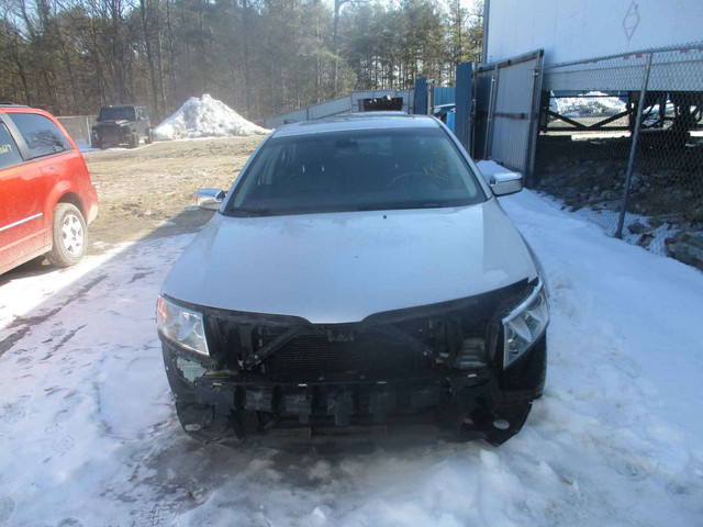 2011 Lincoln MKZ BASE in Cars & Trucks in Barrie