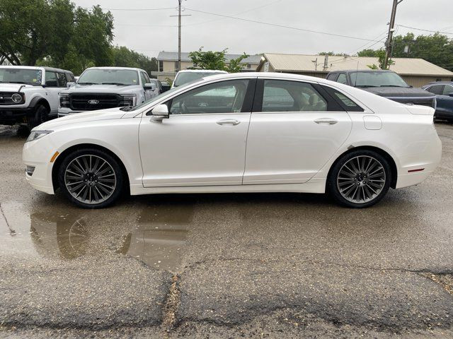 2015 Lincoln MKZ Base | Sunroof | Dual A/C | Heated Seats | Nav in Cars & Trucks in Edmonton - Image 2