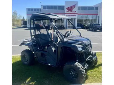 2020 Honda Pioneer 500 Discover the 2020 Honda Pioneer 500! This reliable and versatile used vehicle...