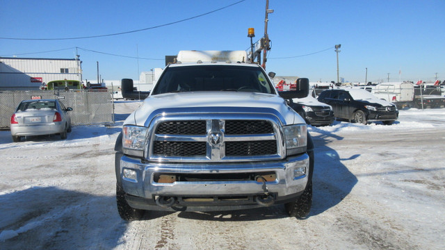 2014 Dodge RAM 5500 SLT CREW CAB SERVICE TRUCK in Heavy Equipment in Vancouver - Image 3