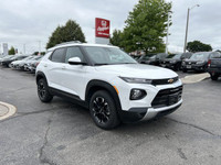 Conquer city streets and conquer weekend adventures with this 2023 Chevrolet Trailblazer LT. Boastin... (image 2)