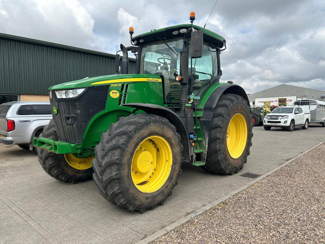 2019 JOHN DEERE 7290R in Farming Equipment in Norfolk County - Image 3